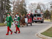 santa parade 2021-19